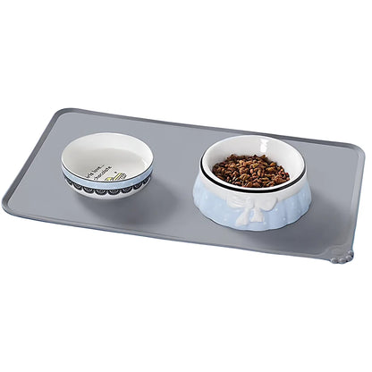 Silicone Anti-Spill Pet Feeding Mat – Non-Slip Food & Water Bowl Pad for Cats & Dogs