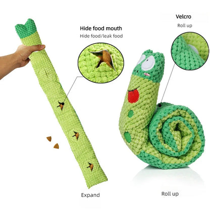 Plush Squeaky Puzzle Feeder Dog Toy – Interactive Snack-Hiding Toy for Dogs & Puppies