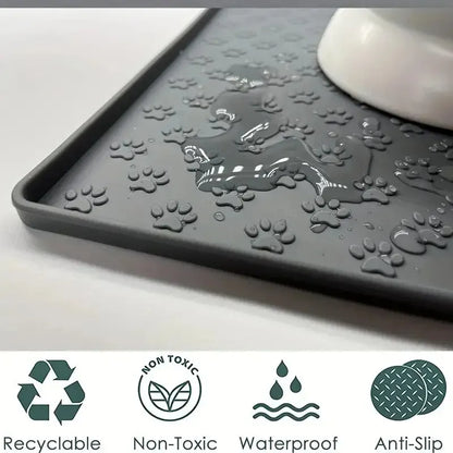 Foldable Silicone Pet Feeding Mat – Non-Slip, Waterproof & Easy to Clean for Dogs & Cats