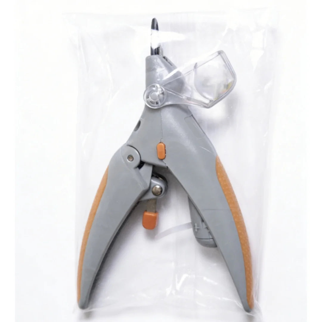 Pet Nail Clipper with LED Light – Precision Trimmer for Dogs & Cats